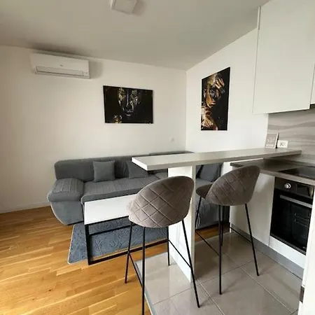 Apartment Mia Gi *